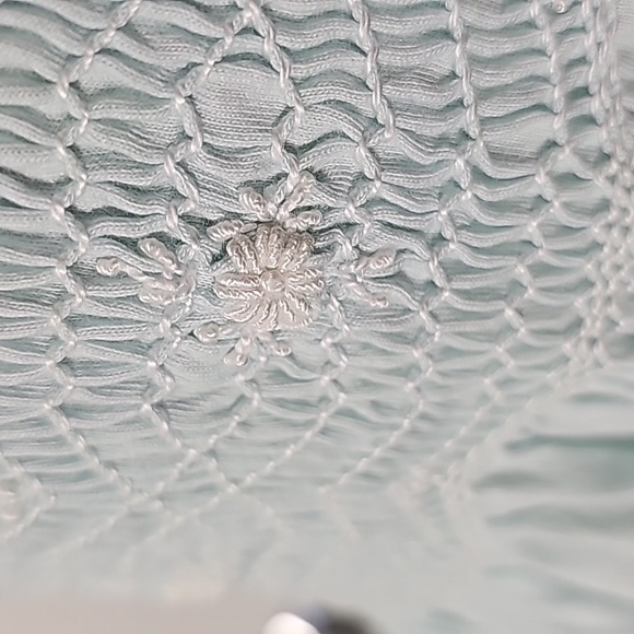 p.jamas maxi night gown‎ prima cotton size medium.  Enbroidery smocking. - Picture 4 of 12